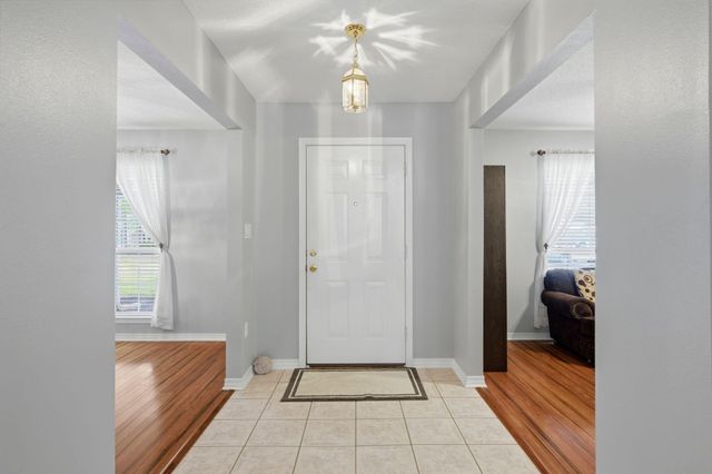 7237 Brinkley Street, Navarre, FL 32566