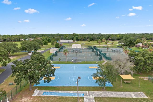 7237 Brinkley Street, Navarre, FL 32566