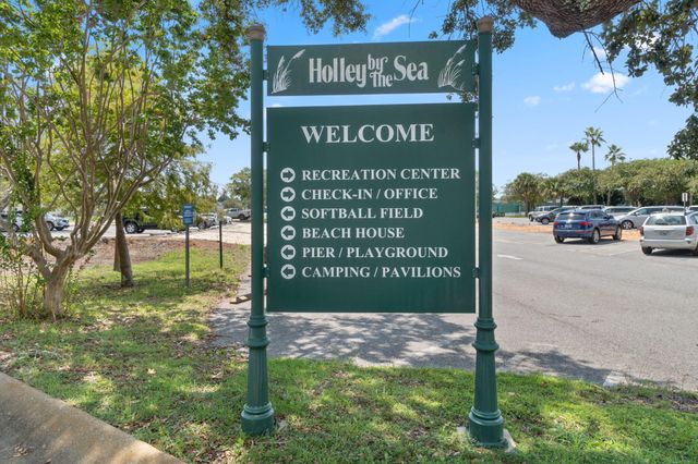 7237 Brinkley Street, Navarre, FL 32566