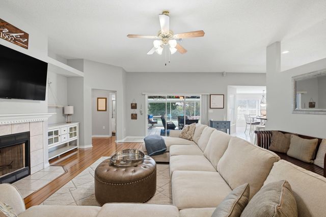 7237 Brinkley Street, Navarre, FL 32566