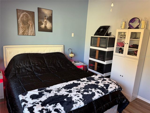 1775 CUPECOY CIRCLE 4, Lutz, FL 33558