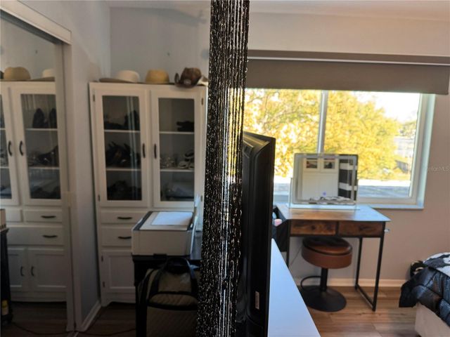 1775 CUPECOY CIRCLE 4, Lutz, FL 33558