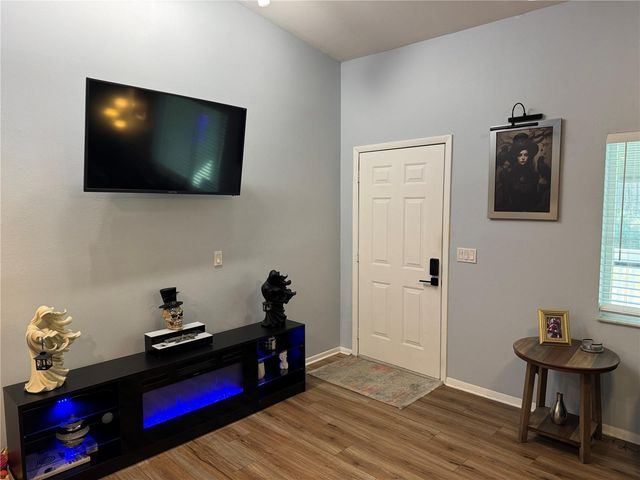 1775 CUPECOY CIRCLE 4, Lutz, FL 33558