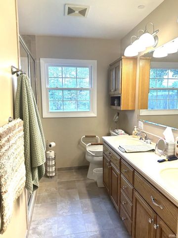 1022 Wolverton Drive, Fort Wayne, IN 46825