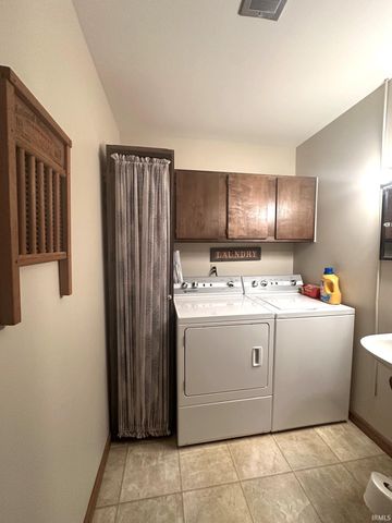 1022 Wolverton Drive, Fort Wayne, IN 46825