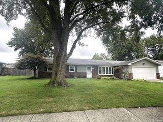 1022 Wolverton Drive, Fort Wayne, IN 46825