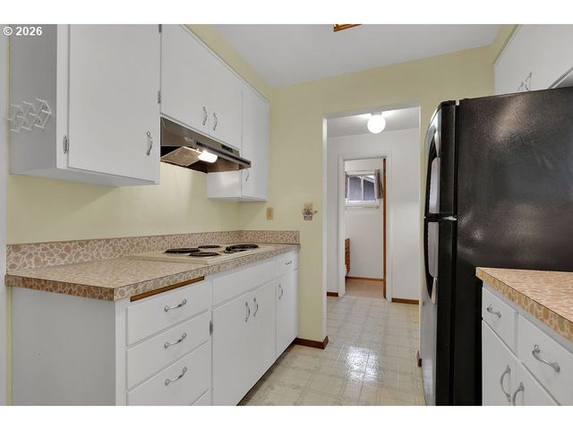 117 ALLEN Ave, Springfield, OR 97477