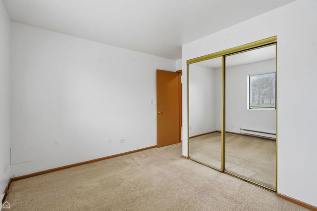 627 Virginia Road 112, Crystal Lake, IL 60014