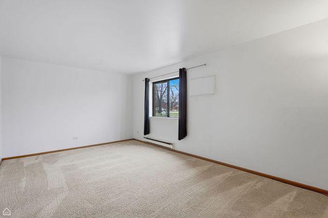 627 Virginia Road 112, Crystal Lake, IL 60014