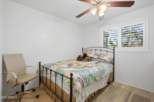 6702 E LEWIS Avenue, Scottsdale, AZ 85257