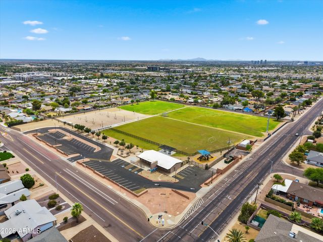 6702 E LEWIS Avenue, Scottsdale, AZ 85257