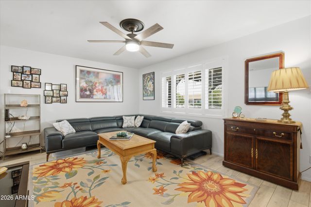 6702 E LEWIS Avenue, Scottsdale, AZ 85257