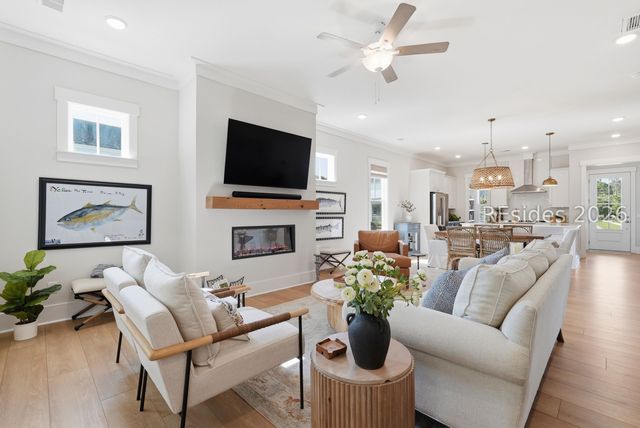 1 Skipperling Ct, Bluffton, SC 29909