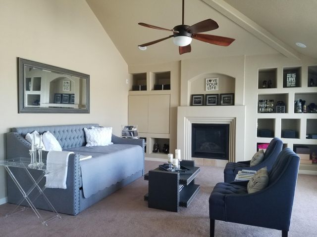 1353 JESUS CHAVEZ Place, El Paso, TX 79928