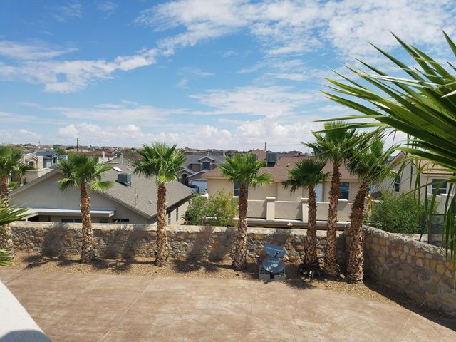 1353 JESUS CHAVEZ Place, El Paso, TX 79928