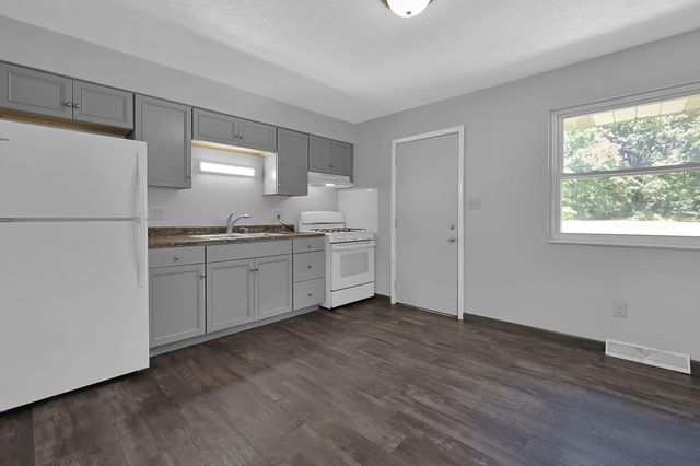 53 Neil Street, Delaware, OH 43015