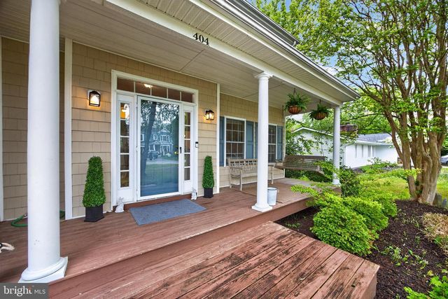 404 QUEENS COLONY HIGH RD, Stevensville, MD 21666