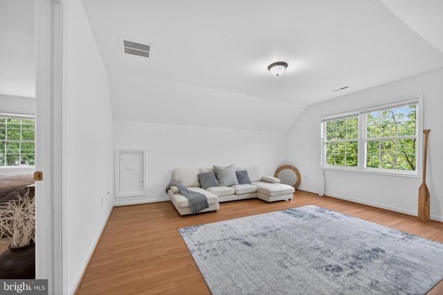 404 QUEENS COLONY HIGH RD, Stevensville, MD 21666