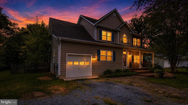 404 QUEENS COLONY HIGH RD, Stevensville, MD 21666