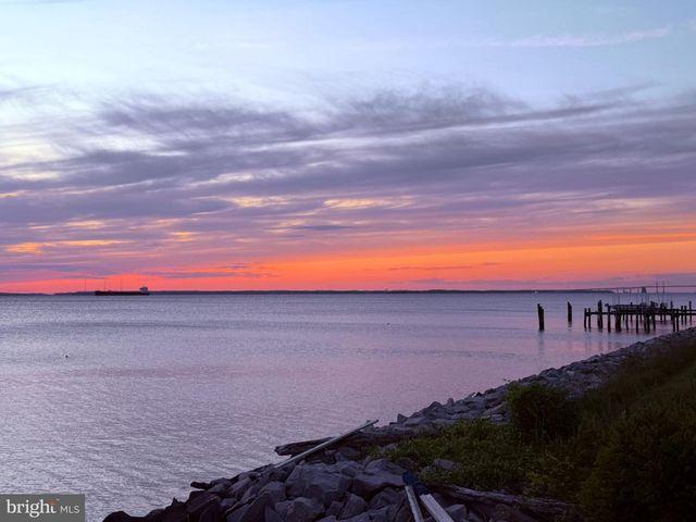 404 QUEENS COLONY HIGH RD, Stevensville, MD 21666