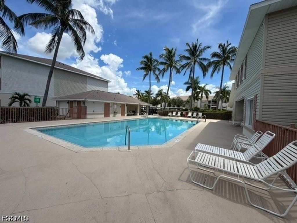 1767 Four Mile Cove PKWY 824, Cape Coral, FL 33990