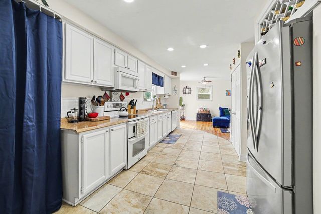2740 Wexford Drive, Saginaw, MI 48603