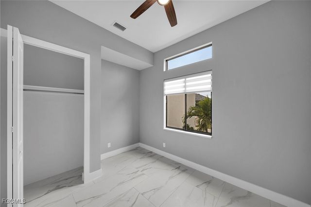 1201 SW 8th PL, Cape Coral, FL 33991