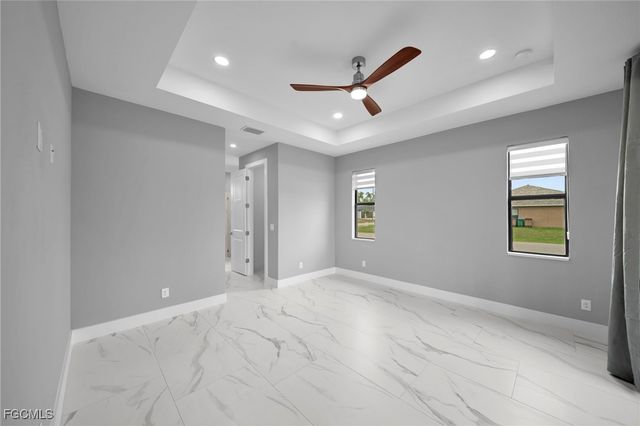 1201 SW 8th PL, Cape Coral, FL 33991