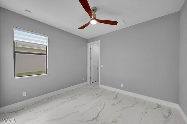 1201 SW 8th PL, Cape Coral, FL 33991