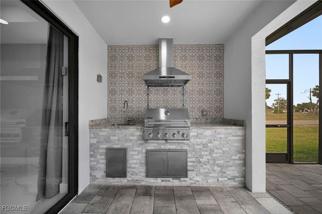 1201 SW 8th PL, Cape Coral, FL 33991