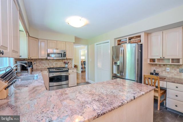 31 MERION PL, Trenton, NJ 08648