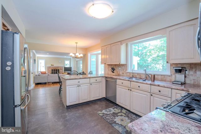 31 MERION PL, Trenton, NJ 08648