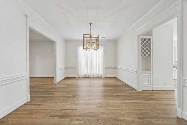 1110 Anderson Street, Bellaire, TX 77401