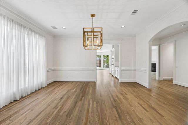 1110 Anderson Street, Bellaire, TX 77401