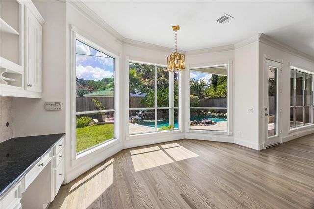 1110 Anderson Street, Bellaire, TX 77401