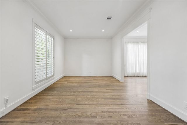 1110 Anderson Street, Bellaire, TX 77401