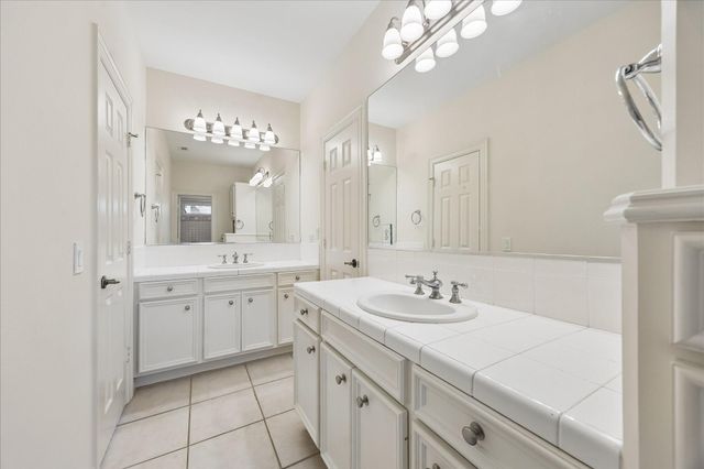 1110 Anderson Street, Bellaire, TX 77401