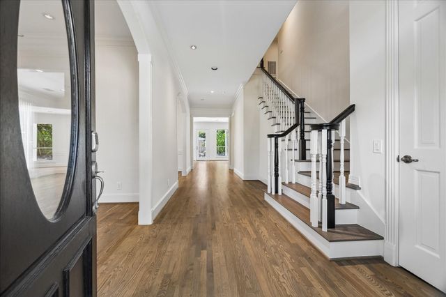 1110 Anderson Street, Bellaire, TX 77401