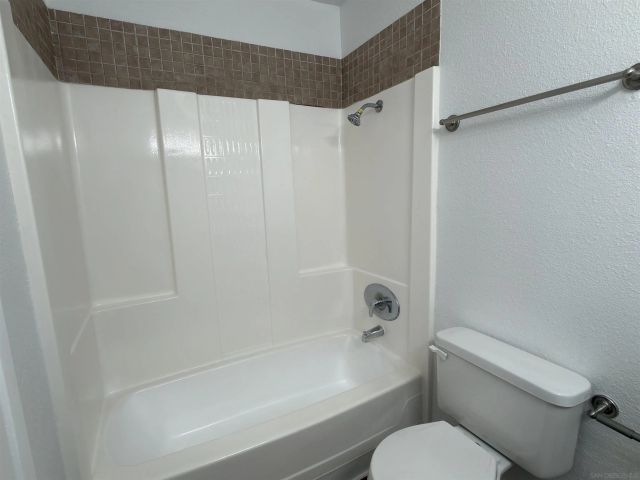17129 W Bernardo Drive 201, San Diego, CA 92127