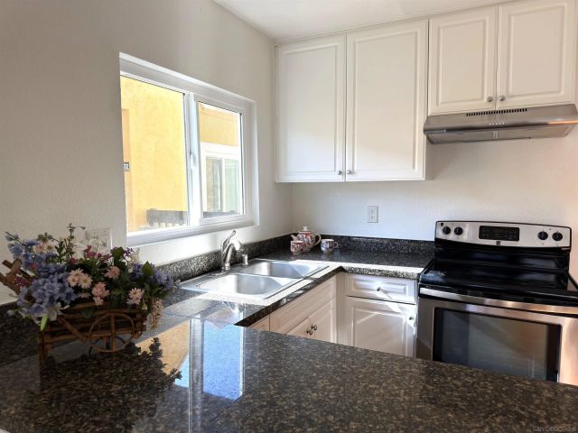 17129 W Bernardo Drive 201, San Diego, CA 92127