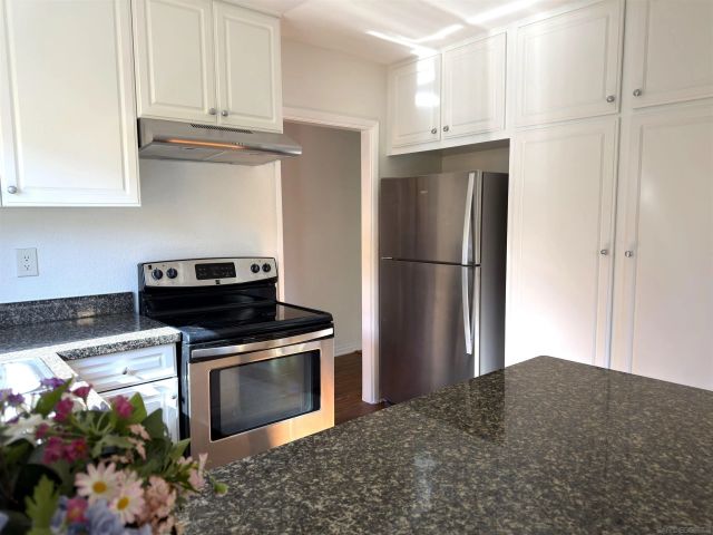 17129 W Bernardo Drive 201, San Diego, CA 92127