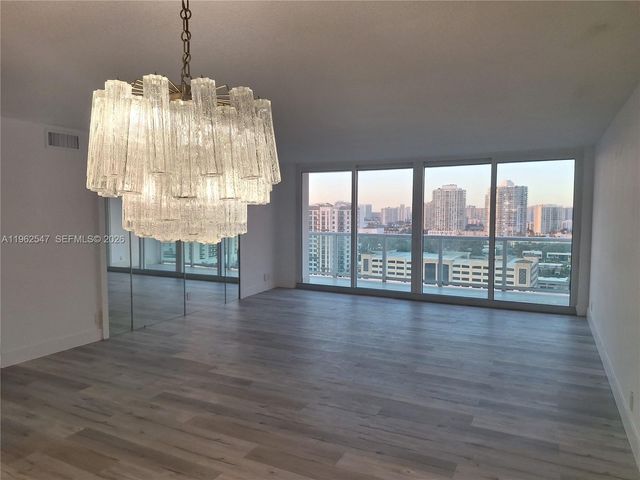 100 Bayview Dr 2028, Sunny Isles Beach, FL 33160