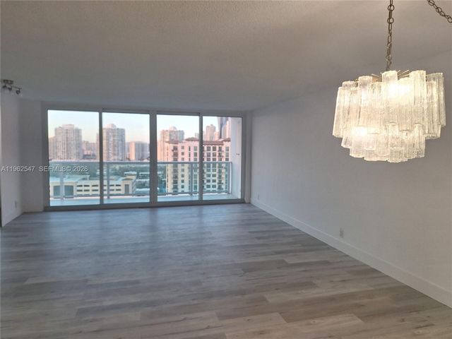 100 Bayview Dr 2028, Sunny Isles Beach, FL 33160