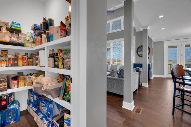 260 Lookout Dr, Winchester, TN 37398