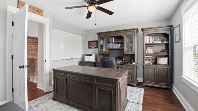 260 Lookout Dr, Winchester, TN 37398