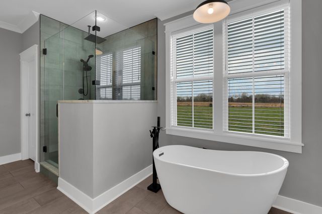 260 Lookout Dr, Winchester, TN 37398