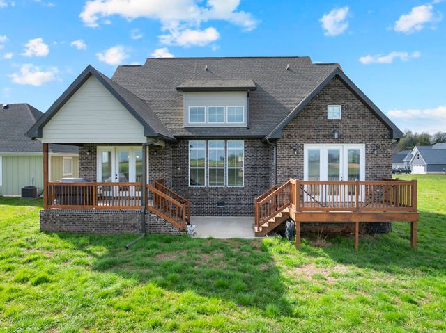 260 Lookout Dr, Winchester, TN 37398