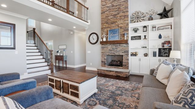 260 Lookout Dr, Winchester, TN 37398