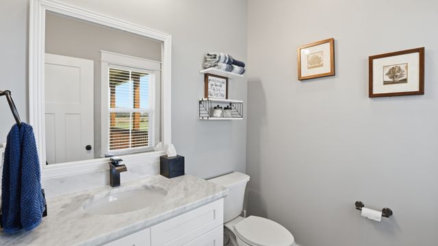 260 Lookout Dr, Winchester, TN 37398