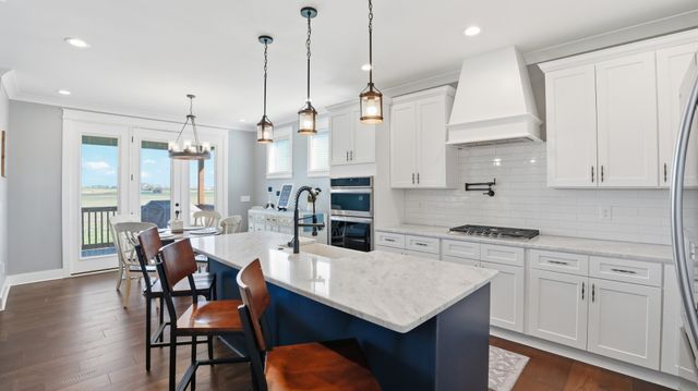 260 Lookout Dr, Winchester, TN 37398